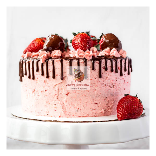 Strawberry Eggless Cake